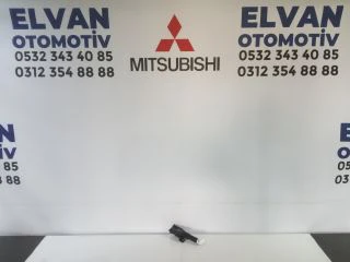 MİTSUBİSHİ PAJERO (08-15) SAĞ FAR YIKAMA JETİ - 1