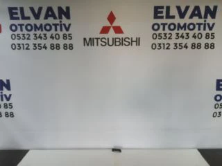 MİTSUBİSHİ PAJERO (08-15) FAR YIKAMA KAPAĞI - 1