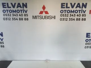MİTSUBİSHİ L200 (15-19) ÖN ÇAMURLUK SİNYALİ - 1