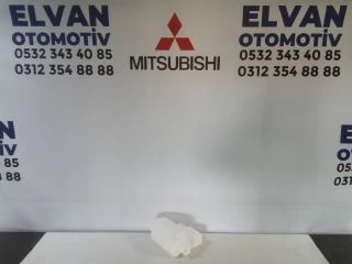 MİTSUBİSHİ PAJERO (04-08) CAM SU BİDONU - 1