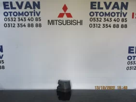 MİTSUBİSHİ PAJERO SPORT (2011) SAĞ ARKA DODİK ALT PLASTİĞİ - 1