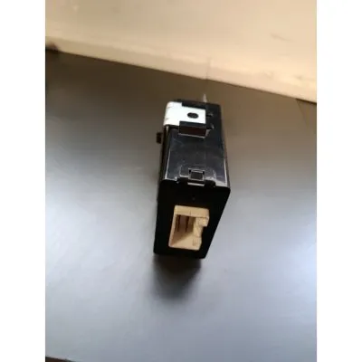L200 MITSUBİSHİ MN141469 ARKA CAM MODÜLÜ