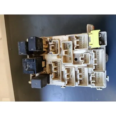 TOYOTA 2005 SİGORTA KUTUSU