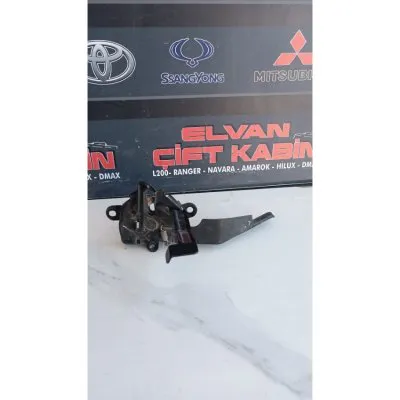 TOYOTA HİLÜX 2015 SONRASI EURO 6 KAPUT KİLİDİ