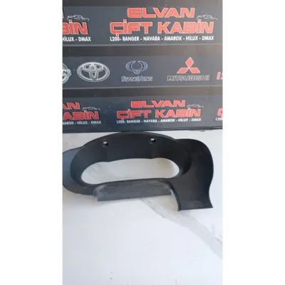 TOYOTA HİLÜX 2015 SONRASI EURO 6 GÖSTERGE DIŞINDAKİ PLASTİK
