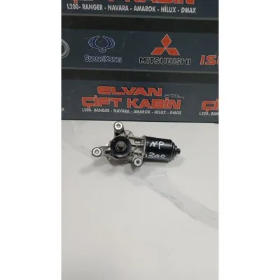 NİSSAN NP300 SİLECEK MOTORU