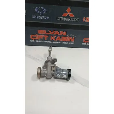 NİSSAN NP300 DEBRİYAJ MERKEZİ