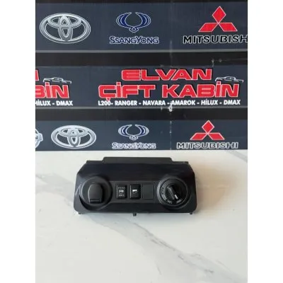 Nissan Navara E6 2015-2019 kontrol paneli
