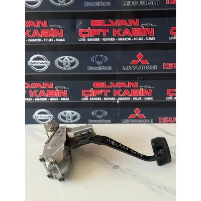Nissan Navara E6 2015-2019 Fren Pedalı Otomatik