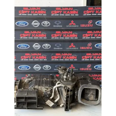 Nissan Navara Euro 5 2011-2018 Kalorifer Kutusu