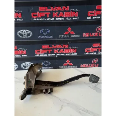 Nissan Navara Euro 5 2011-2018 Fren Pedalı