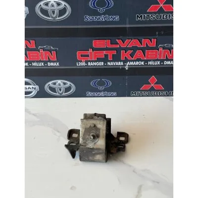 Nissan Navara Euro 5 2011-2018 Motor Kulağı