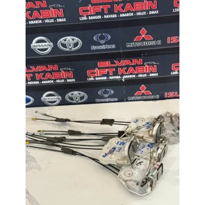 Mitsubishi L200 4x4 Euro 6 2015-2019 Kapı Kilitleri Sağ Sol