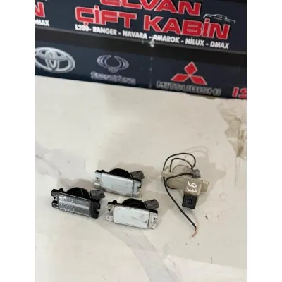 Mitsubishi L200 Euro 7 2020-2024 Plaka Lambası