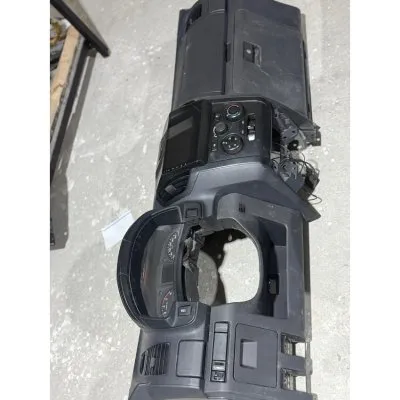 Isuzu D-max Euro 5 2012-2015 Komple Göğüs Konsol- Torpido Göğüsü-Gösterge Paneli