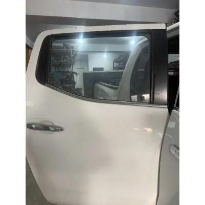 Nissan Navara Euro 6 Sağ Arka Komple Dolu