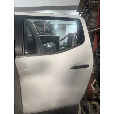 Nissan Navara Euro 6 Sol Arka Kapı ve Döşemesi