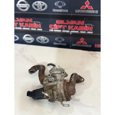 Mitsubishi L200 Euro 6 2015-2019 Yağ Soğutma Kütüğü