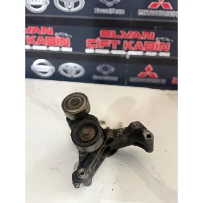 Mitsubishi L200 Euro 6 Şarj Dinamosu Ayağı ve Gergileri