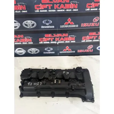 Mitsubishi L200 Euro 6 2015-2019 Motor Üst Plastik Kapak