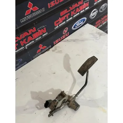 Isuzu D-max Euro 4 2008-2012 Gaz Pedalı