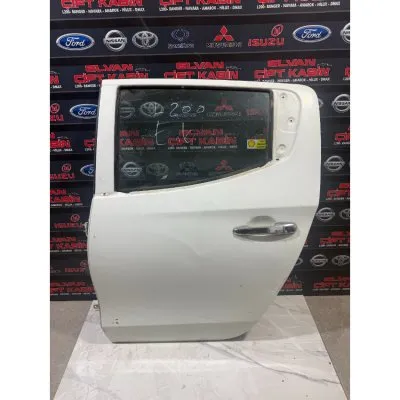 Nissan Navara Euro 6 2015-2019 Sol Arka Kapı