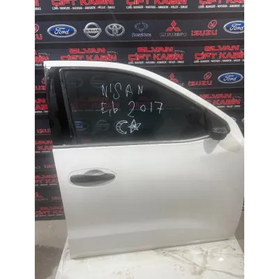 Nissan Navara Euro 6 2015-2019 Sağ Ön kapı 