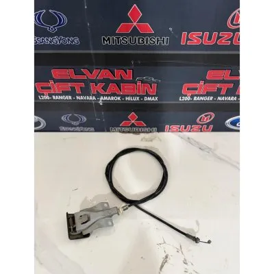 Nissan NP 300 2011 Kaput Kilidi