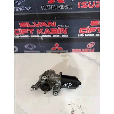 Nissan NP 300 2011 Silecek Motoru
