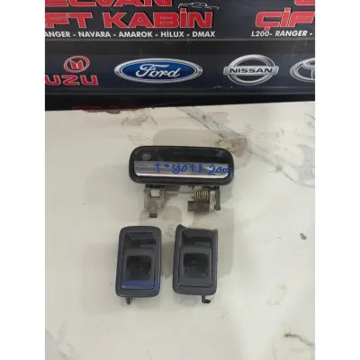 Toyota Hilux 2005 Kapı Kolları