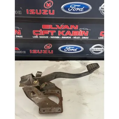 Toyota Hilux 2005 Fren Pedalı