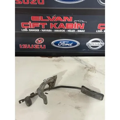 Toyota Hilux 2005 Gaz Pedalı