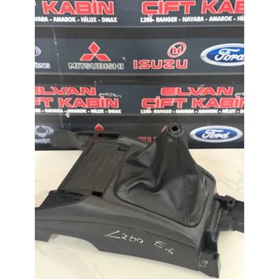 Mitsubishi L200 Euro 6 2015-2019 Vites Konsolu