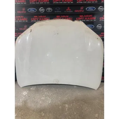 Toyota Hilux Euro 6 2015-2019 Beyaz Kaput