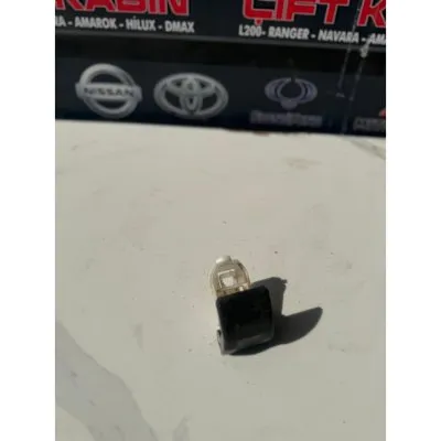 Mitsubishi L200 Euro 6 2015-2019 Kaput Açma Kolu