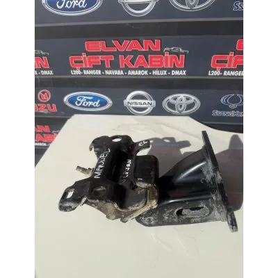 Nissan Navara Euro 6 2015-2019 4x4 Motor Kulakları Sağ Sol