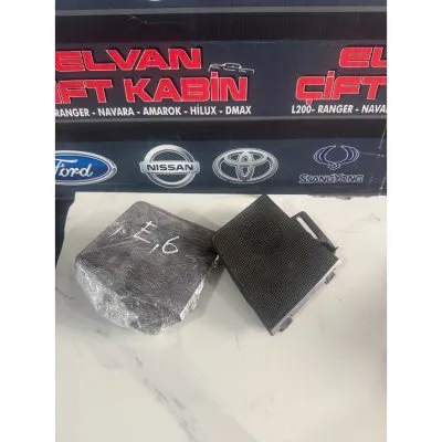 Nissan Navara Euro 6 2015-2019 Göğüs Hoparlörleri Sağ Sol