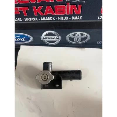 Nissan Navara Euro 6 2015-2019 Radyatör Kapağı-Boğazı