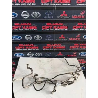 Nissan Navara E6 2015-2019 Yakıt Boruları Giriş Çıkış