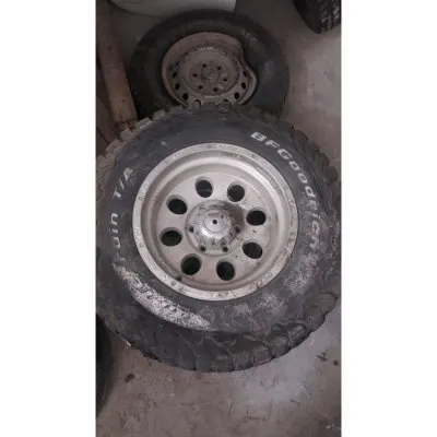 Toyota Hilux 2013 Jant-Lastik