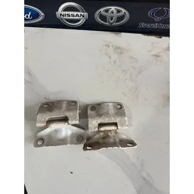 Nissan Navara Euro 6 2015-2019 Bagaj Menteşeleri Sağ-Sol