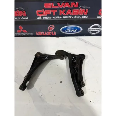 Toyota Hilux Euro 6 2015-2019 Motor Ayakları