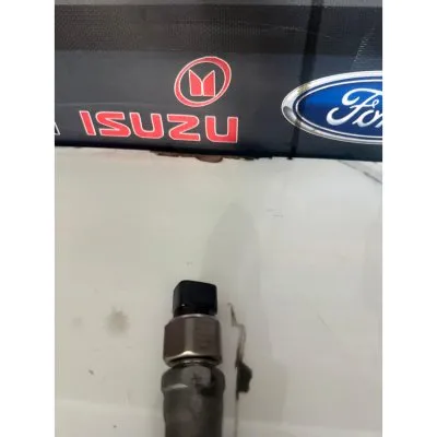 Toyota Hilux Euro 6 2015-2019 Enjektör Rail Borusu Müşürleri