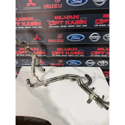 Toyota Hilux 2015-2019 Su Boruları