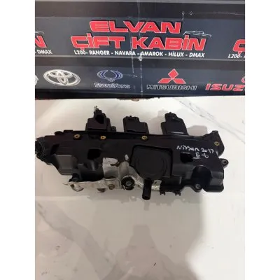 Nissan Navara Euro 6 2015-2019 Motor Üst Plastiği