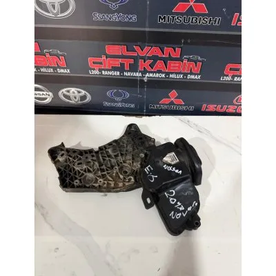 Nissan Navara Euro 6 2015-2019 Motor Ön Kapak