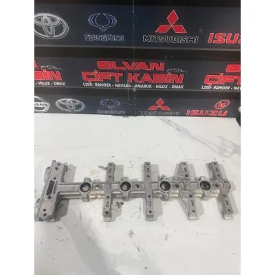 Ford Ranger 2011 Ekzantrik Mil Kapağı