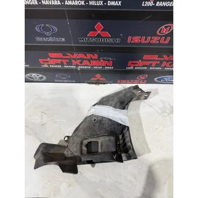 Mitsubishi L200 Euro 7 Taban Kenar Plastiği Sağ-Sol