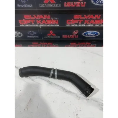 Isuzu D-max Euro 5 Gaz Kelebeği Hortumu