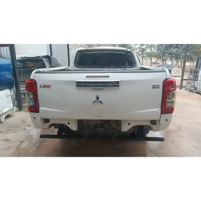 Mitsubishi L200 Euro 7 Bagaj Kapağı